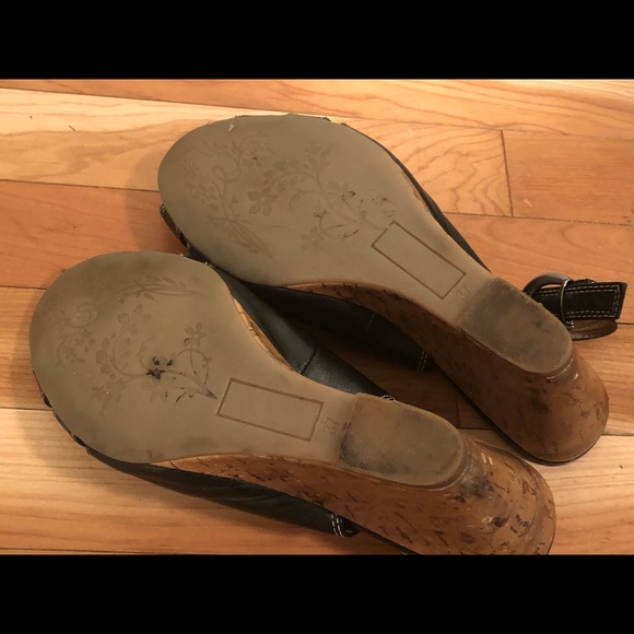 Leather Black Wedge Sandals - Picture 5 of 5